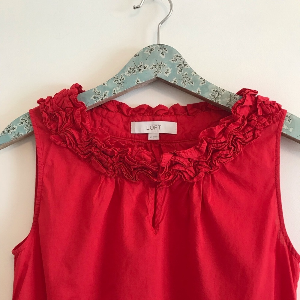 LOFT | Red Ruffle Neck Tank - Picture 2 of 6